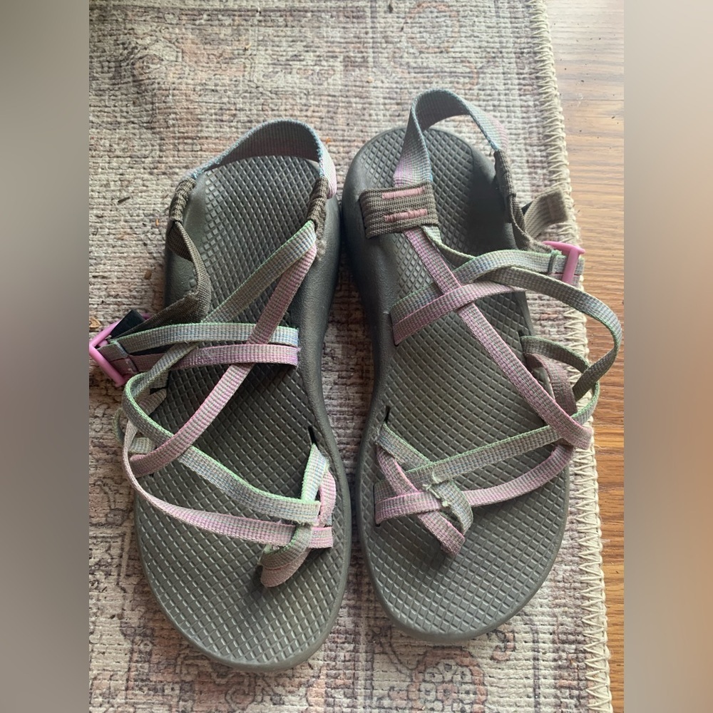 Chaco Women's Purple Green Women Sandals Size 9 Summer Shoes Slip On Strap